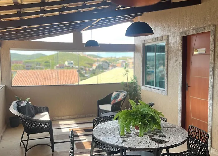 Hospedagem Canarinhos